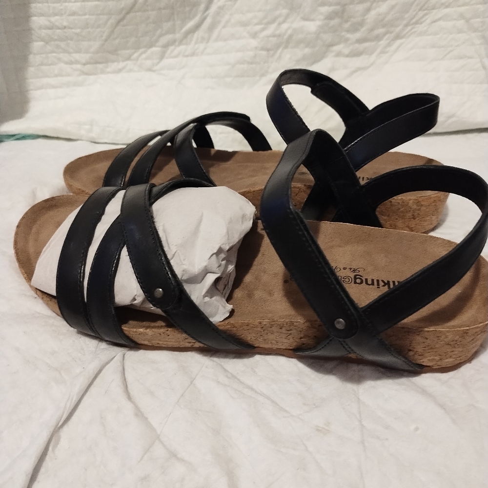 New Sandal walking cradles Women's Size 11W Black Nwot